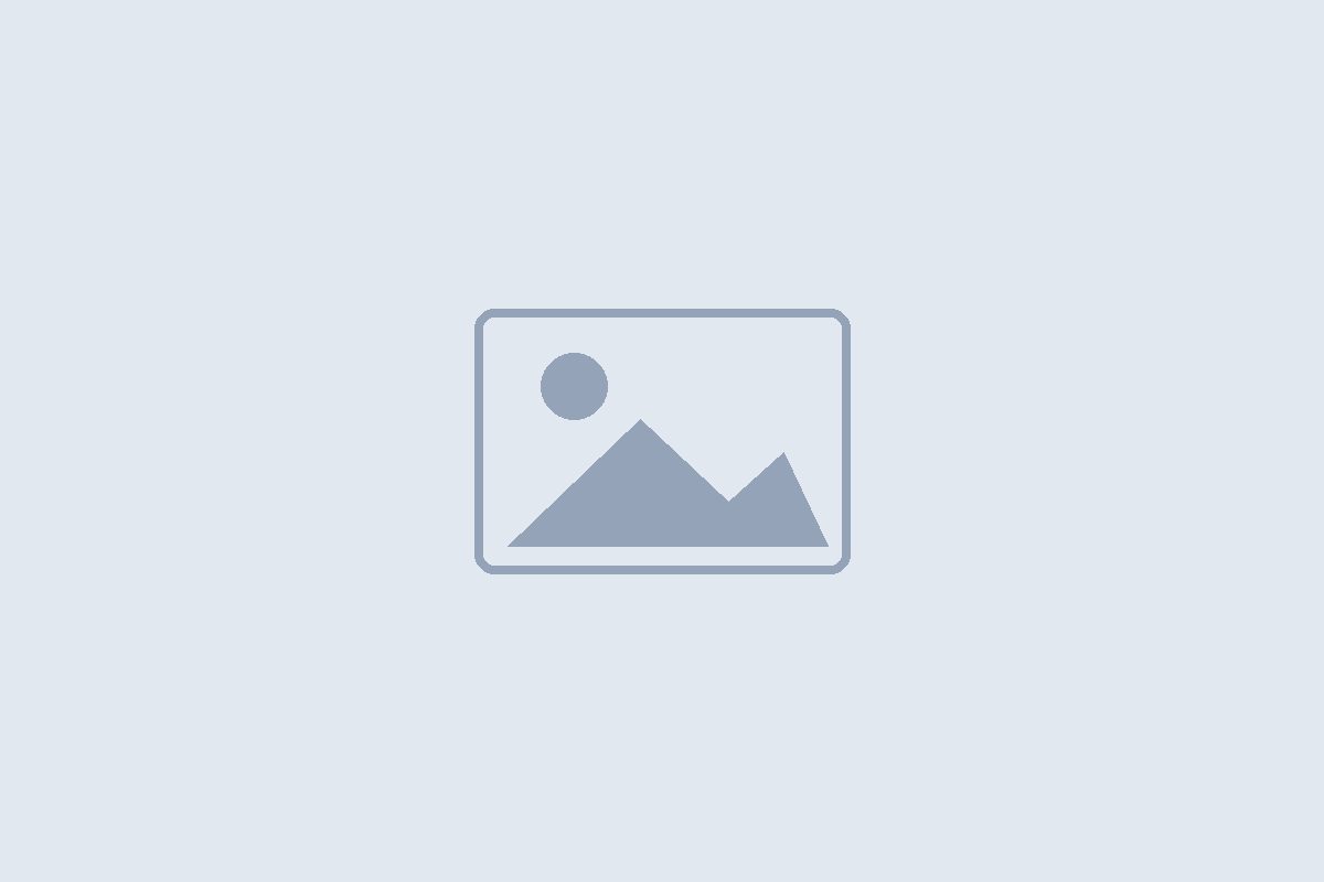 Huachinango a la Talla served on a rustic platter